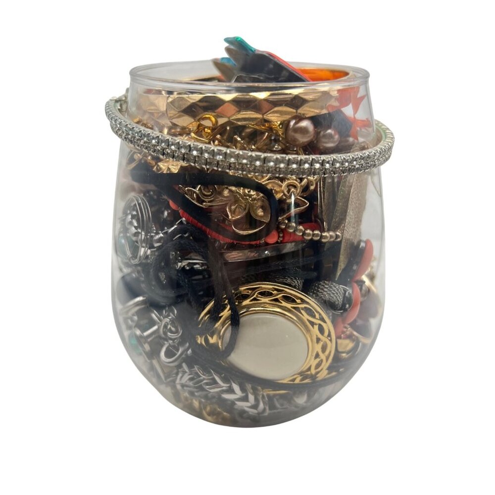 Mystery Jewelry Jar Vintage to Now 1.5 Lb Wearable Sellable Approx 50 Pcs Mixed - Picture 6 of 9